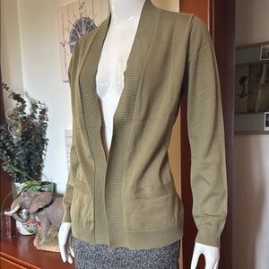 NWT northern reflections size small 100%cotton Olive Green Open Cardigan